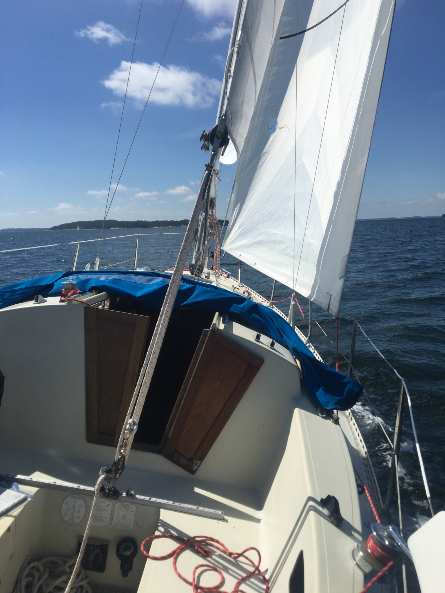 tur 84 sailboatdata